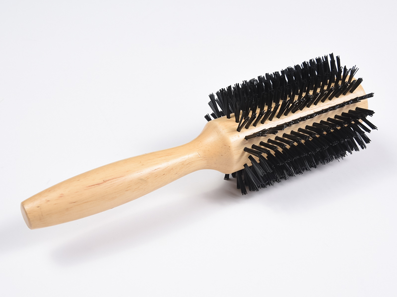 Kulatý dřevěný bambusový stylingový kartáč na vlasy