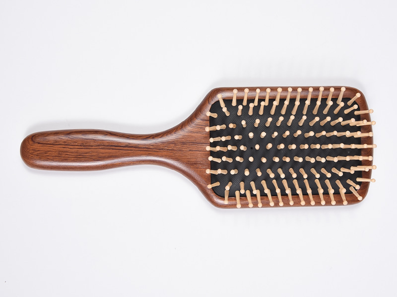 Ekologický kartáč na vlasy Bamboo Paddle Cushion